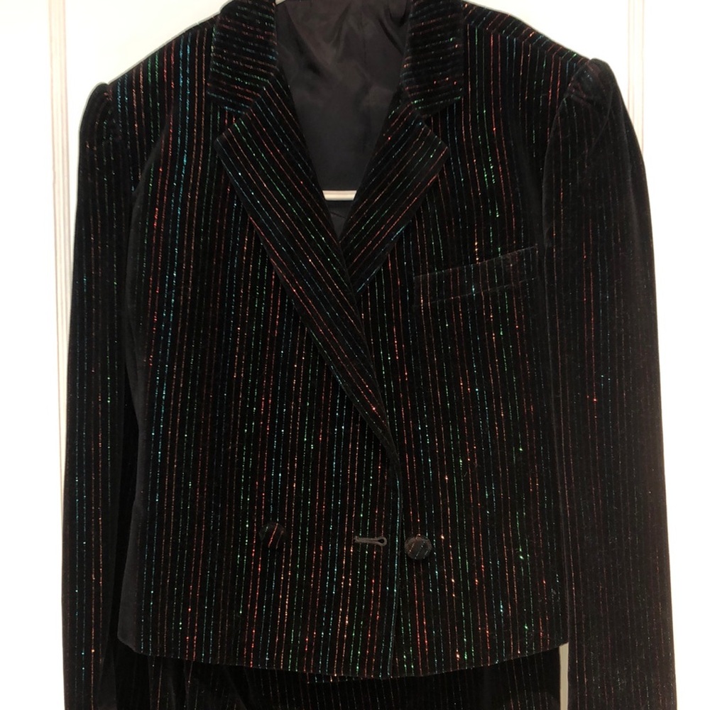 Gorgeous black velvet Tahari vintage blazer skirt set